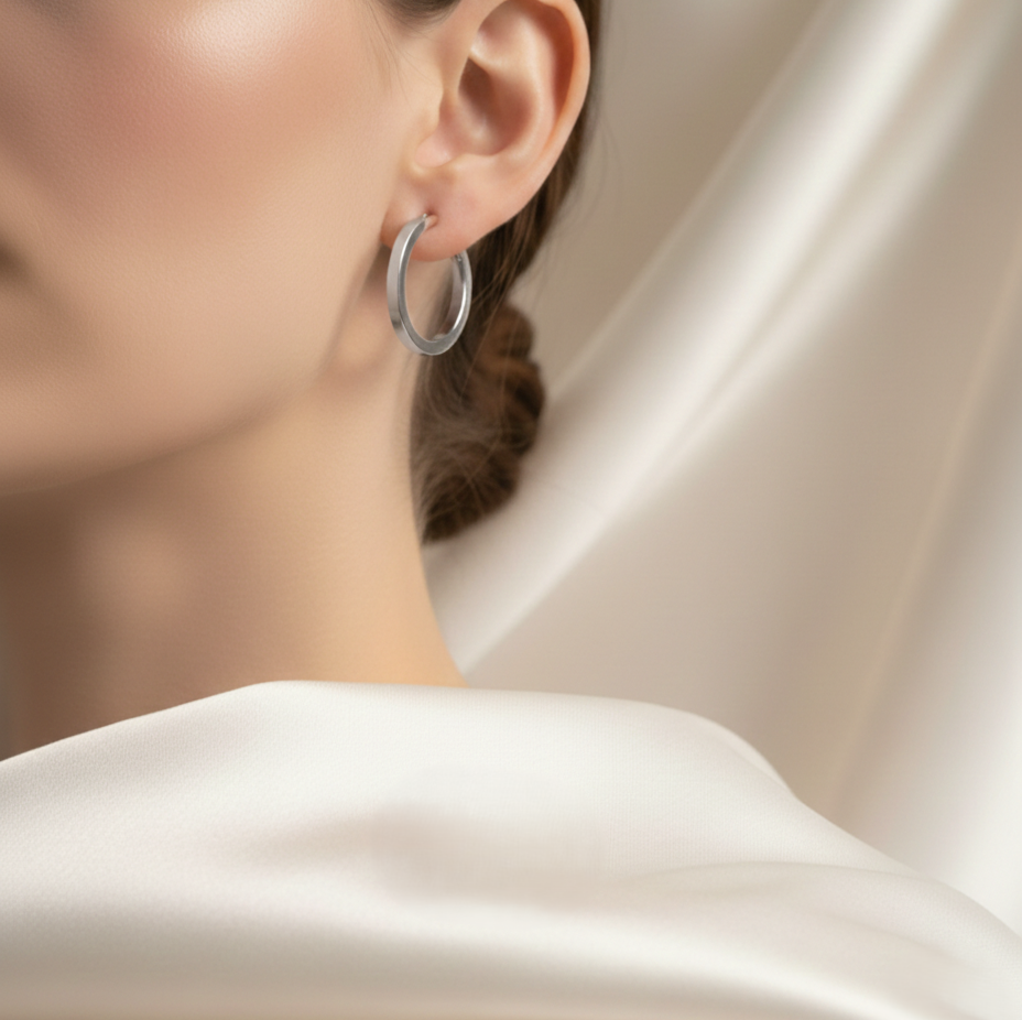 Classic Flat Edge Hoop Earrings – 20 mm