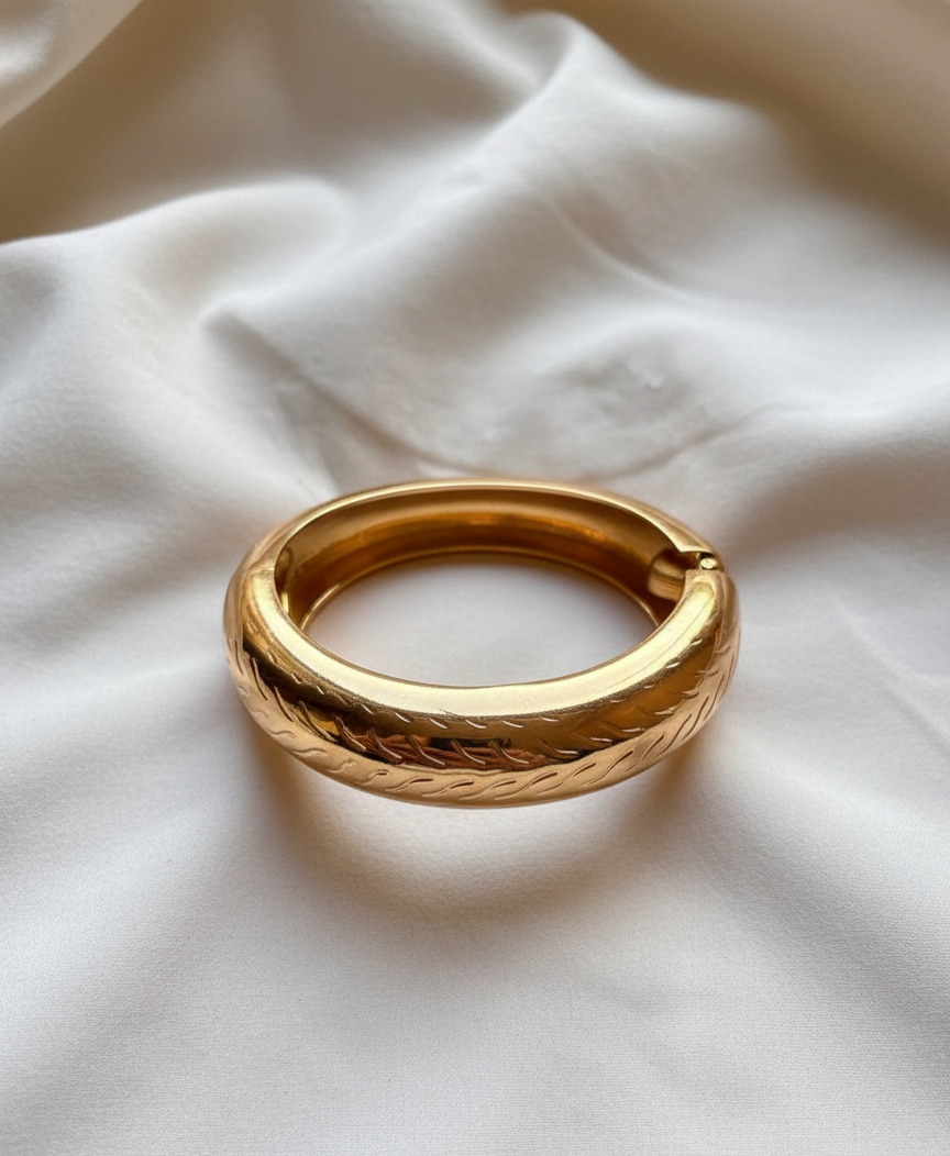 Heirloom Engraved Gold Bangle Bracelet